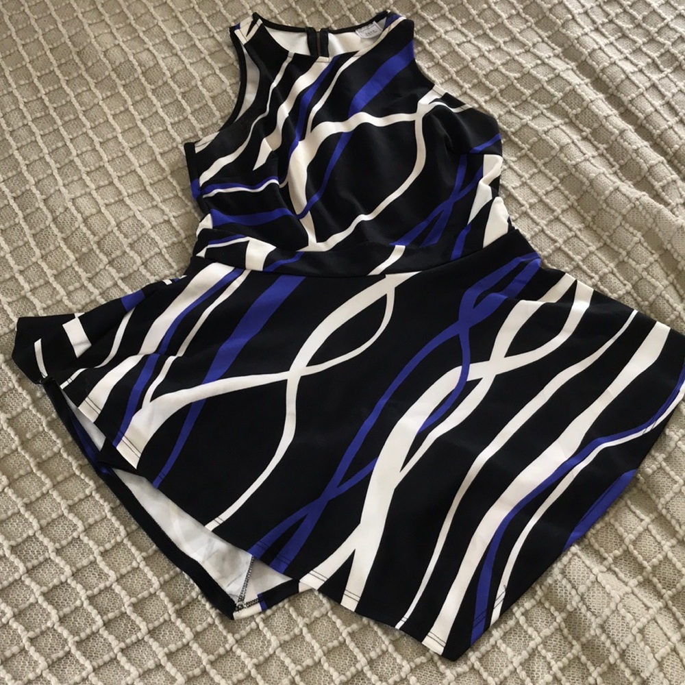 Asymetric romper